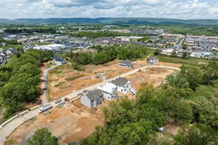 100 Hidden Springs Dr, Mechanicsburg, PA 17050 - Photo 32