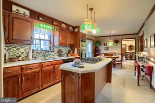 1065 Kuhn Rd, Boiling Springs, PA 17007 - Photo 18