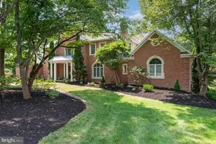 10 Sand Pine Ct, Mechanicsburg, PA 17050 - Photo 2