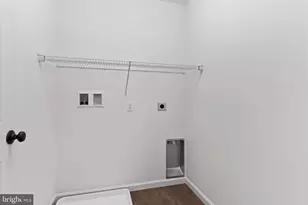 25 Essex Dr, Carlisle, PA 17015 - Photo 14