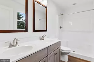 25 Essex Dr, Carlisle, PA 17015 - Photo 18