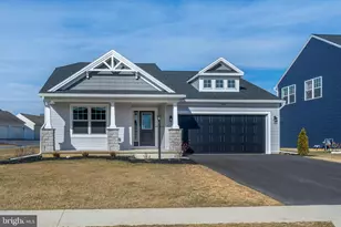 304 Amberleigh Ln, Shippensburg, PA 17257 - Photo 1