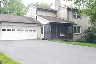 9 Montsera Rd, Carlisle, PA 17015 - Photo 1