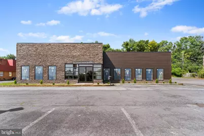 902 N Front Street, Wormleysburg, PA 17043 - Photo 2