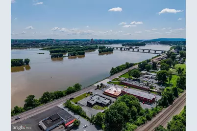 902 N Front Street, Wormleysburg, PA 17043 - Photo 6