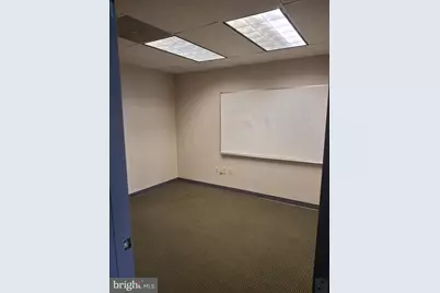 5020 Ritter Road #204, Mechanicsburg, PA 17055 - Photo 4