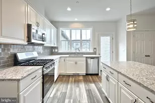 103 Madison Dr, Mechanicsburg, PA 17055 - Photo 2