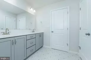 803 Greenwich Ln, Shippensburg, PA 17257 - Photo 24