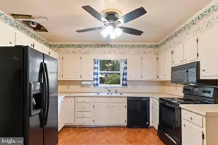 335 Wolfs Bridge Rd, Carlisle, PA 17013 - Photo 14