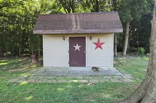 109 Sycamore Dr, Mount Holly Springs, PA 17065 - Photo 10