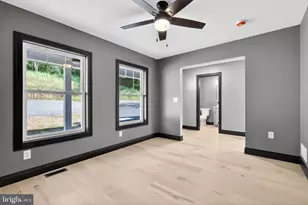 591 Belle Vista Dr, Enola, PA 17025 - Photo 10