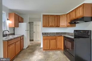 349 E Burd St, Shippensburg, PA 17257 - Photo 12