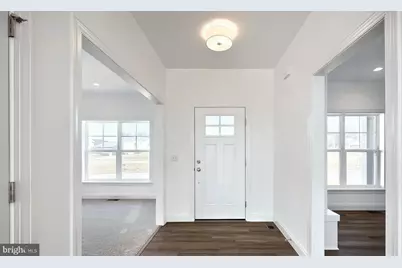 610 Estate Drive, Mechanicsburg, PA 17055 - Photo 4