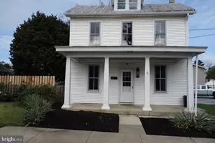 311 E Garfield St, Shippensburg, PA 17257 - Photo 2