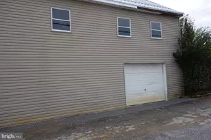 311 E Garfield St, Shippensburg, PA 17257 - Photo 32
