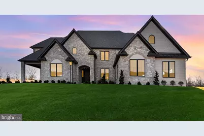 9 Sailfish Drive, Mechanicsburg, PA 17050 - Photo 1