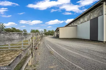 211 W Middlesex Drive, Carlisle, PA 17013 - Photo 16