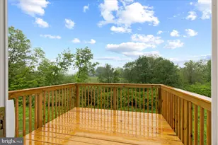 10 Stream Dr, Carlisle, PA 17013 - Photo 16