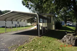 89 Meadowview Ct, Shippensburg, PA 17257 - Photo 1