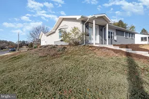 1955 Dawn Rd, Enola, PA 17025 - Photo 4