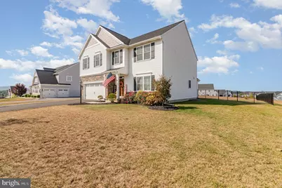 204 Highland Terrace Way, Boiling Springs, PA 17007 - Photo 2