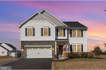 204 Highland Terrace Way, Boiling Springs, PA 17007 - Photo 1