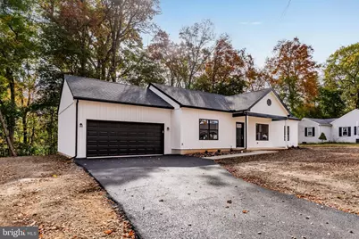 610 Woodland Avenue, Mount Holly Springs, PA 17065 - Photo 2