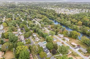 5221 Meadowbrook Dr, Mechanicsburg, PA 17050 - Photo 10