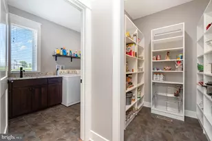 1011 Stonehill Ln, Carlisle, PA 17015 - Photo 22