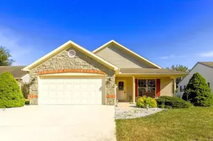 21 Lantern Ln, Shippensburg, PA 17257 - Photo 1