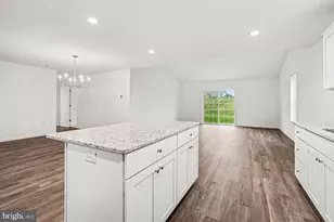 4 Family Dr, Carlisle, PA 17013 - Photo 10