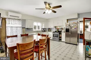 920 N West St, Carlisle, PA 17013 - Photo 10