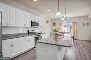 1842 Shady Ln, Mechanicsburg, PA 17055 - Photo 10