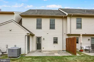 132 Melbourne Ln, Mechanicsburg, PA 17055 - Photo 22