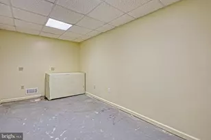 305 W Shady Ln, Enola, PA 17025 - Photo 56