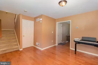 471 Nursery Drive N, Mechanicsburg, PA 17055 - Photo 6