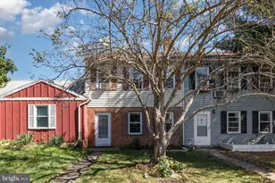 7103 Salem Park Cir, Mechanicsburg, PA 17050 - Photo 2