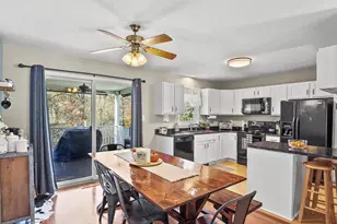 18 Yankee Dr, Mount Holly Springs, PA 17065 - Photo 8