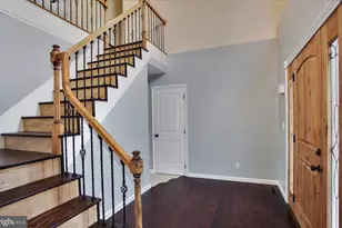 815 Appletree Ln, Mechanicsburg, PA 17050 - Photo 6