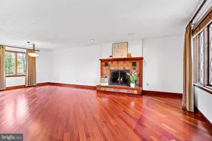 255 Hickory Rd, Carlisle, PA 17015 - Photo 4