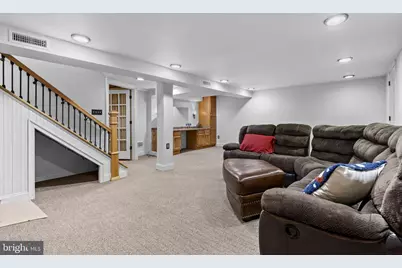 517 W Main Street, Mechanicsburg, PA 17055 - Photo 30