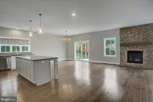 109 Wright Dr, Mechanicsburg, PA 17055 - Photo 12