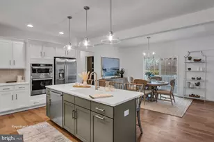 2040 N Fall Harvest Dr, Mechanicsburg, PA 17055 - Photo 8