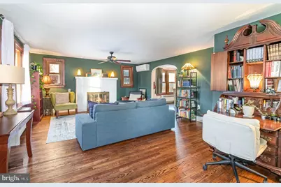 923 N College Street, Carlisle, PA 17013 - Photo 4