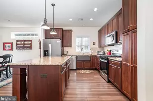 153 James Madison Dr, Mechanicsburg, PA 17050 - Photo 4