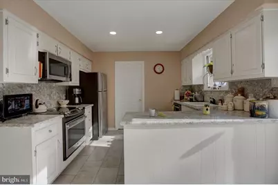 300 Acre Drive, Carlisle, PA 17013 - Photo 22