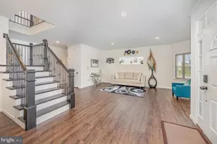 4555 Lark Meadows Dr, Mechanicsburg, PA 17055 - Photo 4