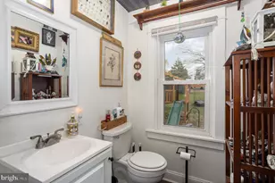 207 S 18th St, Camp Hill, PA 17011 - Photo 10