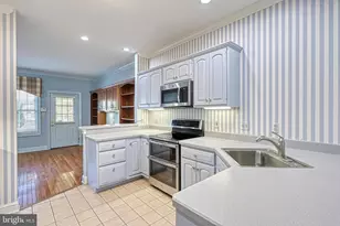 545 Bridgeview Dr, Lemoyne, PA 17043 - Photo 20