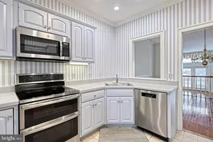 545 Bridgeview Dr, Lemoyne, PA 17043 - Photo 18